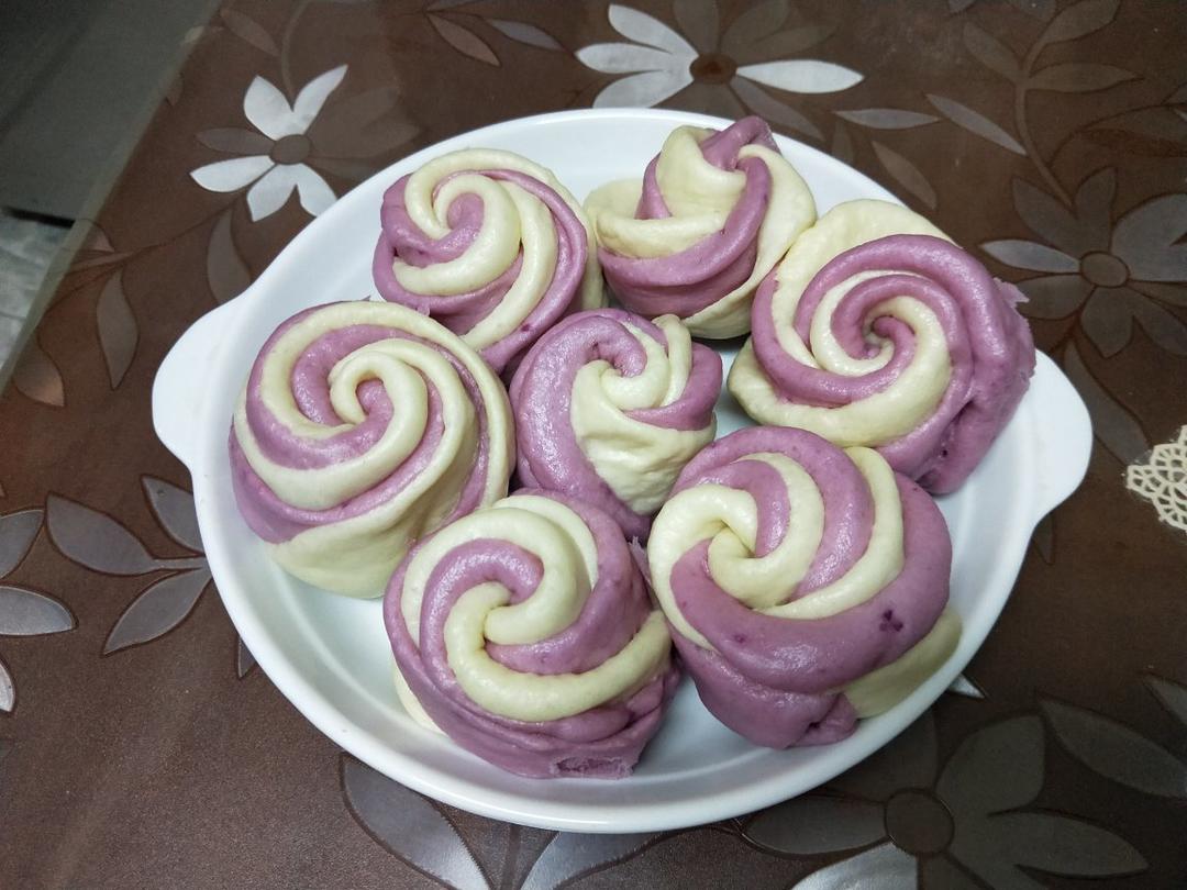 蓝色妖姬双色花卷