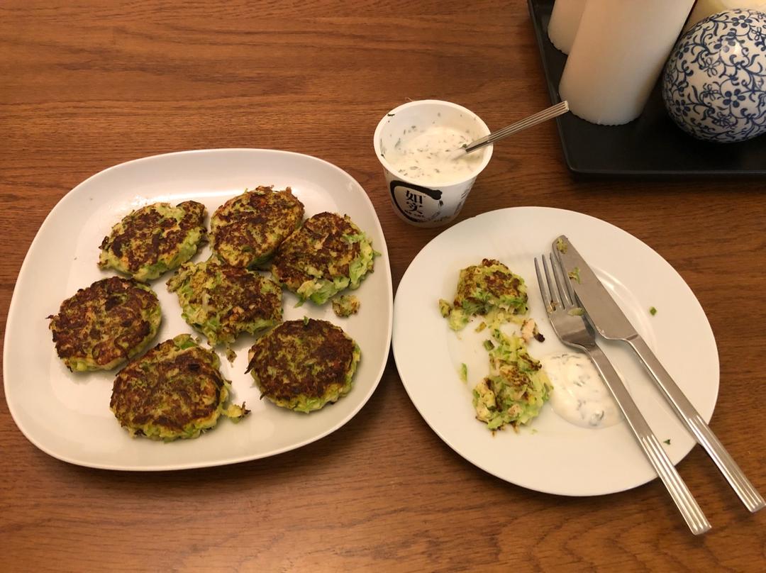 清爽西葫芦饼（低碳水）