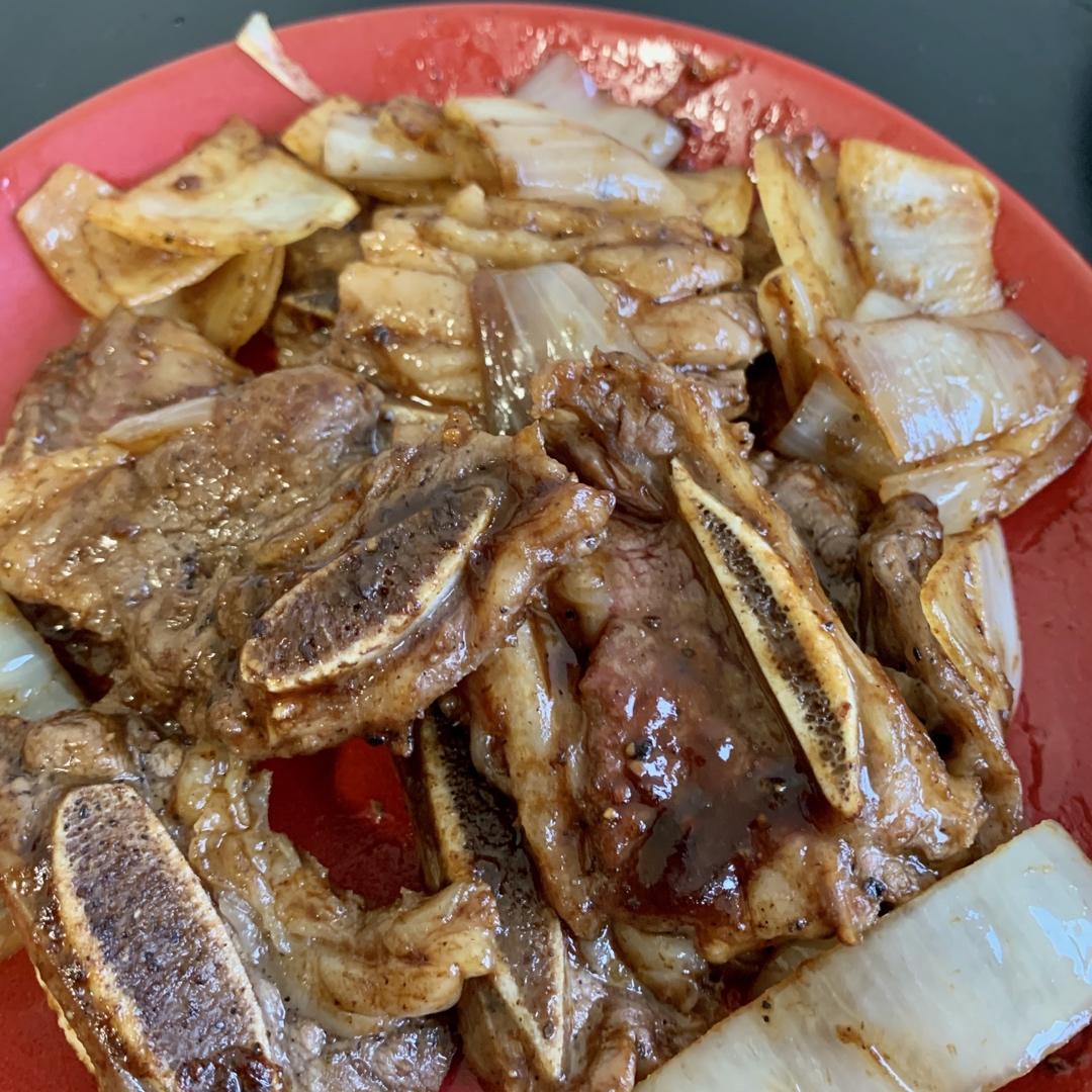家庭版黑椒牛仔骨