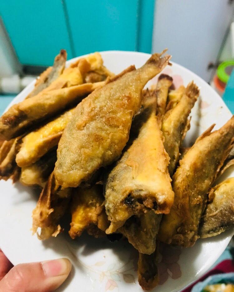 酥炸小黄花鱼