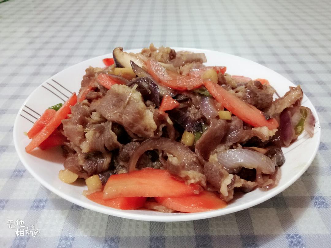 洋葱肥牛饭