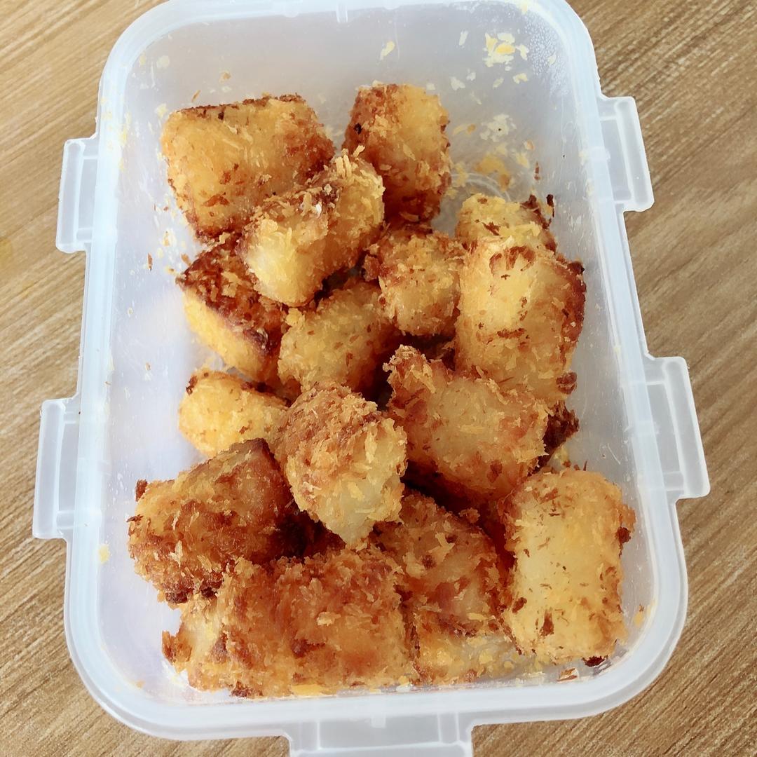 【脆皮炸鲜奶】