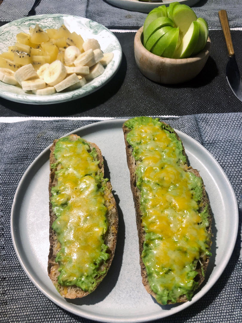牛油果芝士欧包Avocado Toast