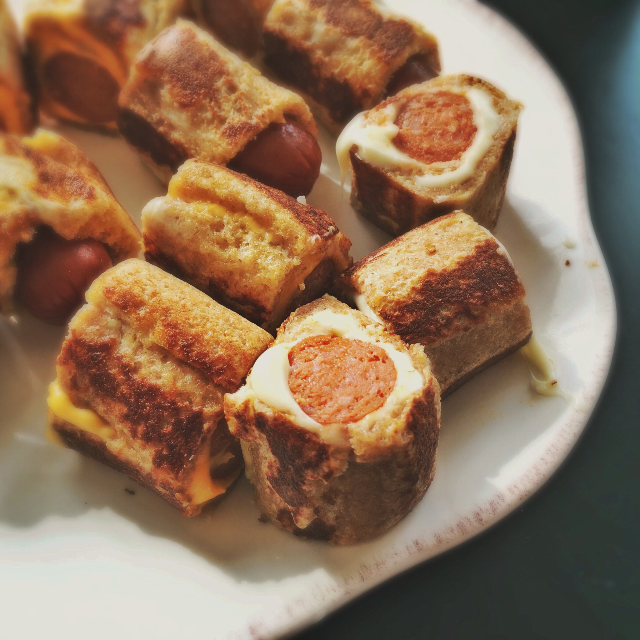 芝士香肠土司卷