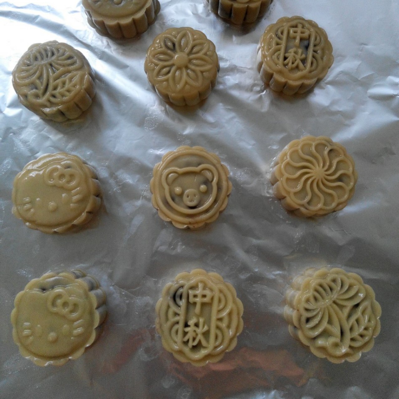 广式豆沙月饼