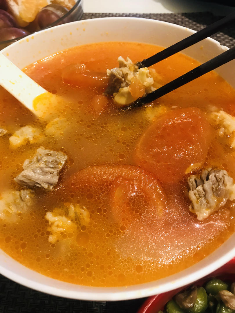 西红柿牛腩汤