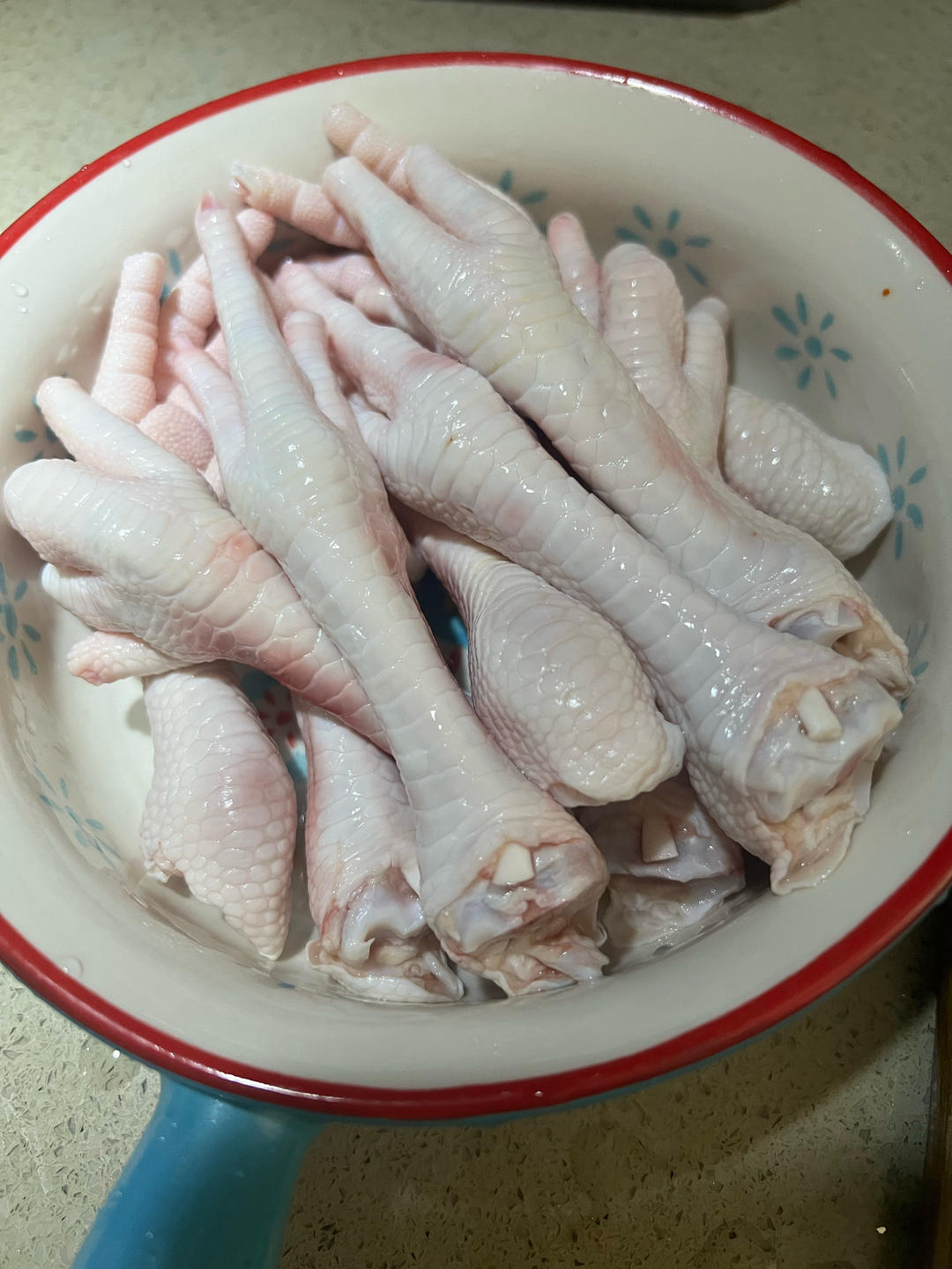 我妈终于把销魂鸡爪的配方传给我了