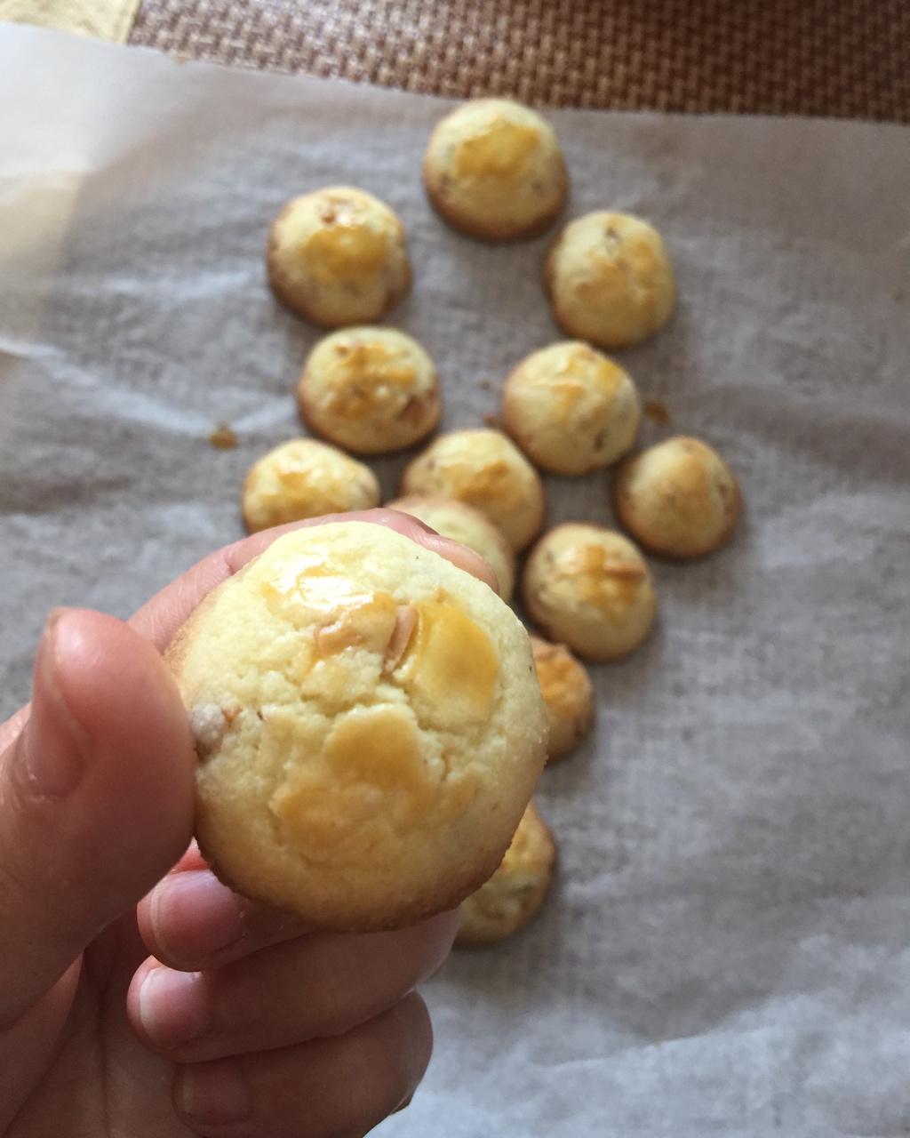 美味花生小小酥