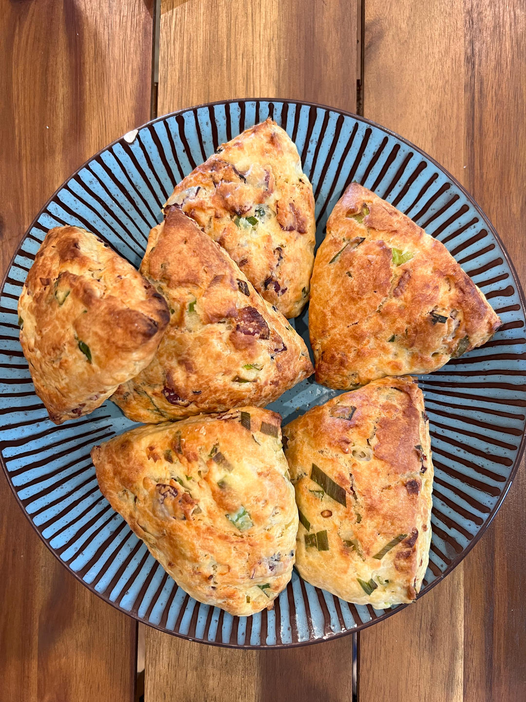 超级好吃的咸味司康Savoury Scones