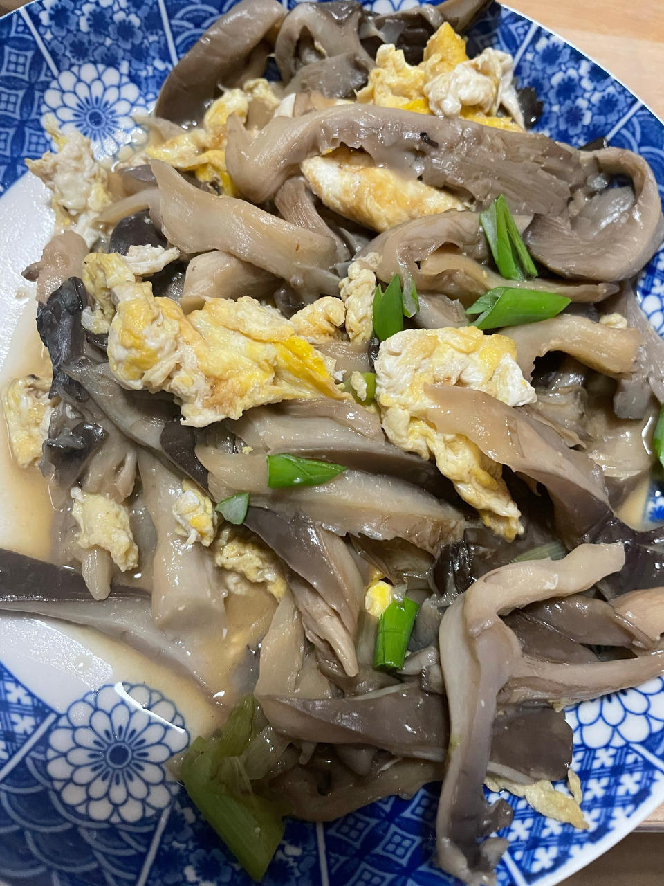 比肉好吃的平菇炒鸡蛋