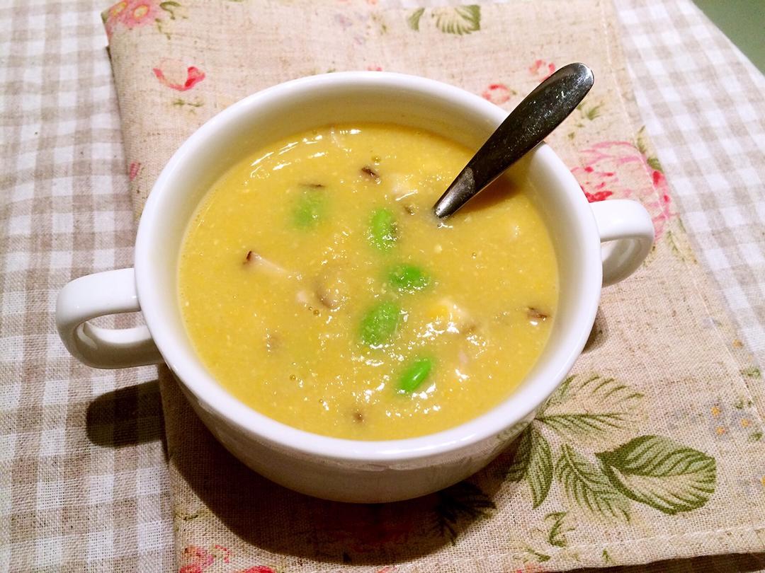 老少皆宜的玉米浓汤，一碗深秋里的暖意