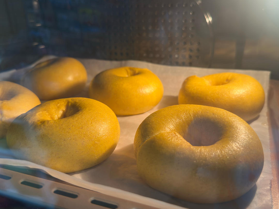 低卡饱腹，超简单但超~好吃的无油糖南瓜全麦贝果