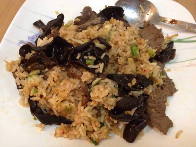 花菇牛肉焖饭