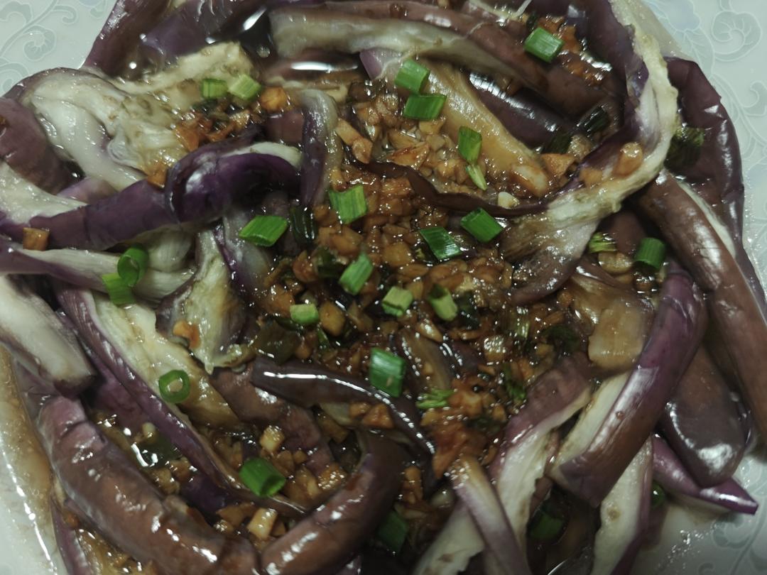 蒜泥茄子（蒸）