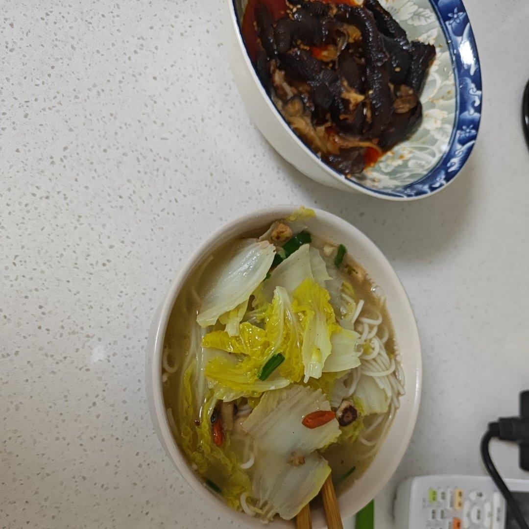看着平平无奇却很鲜美的白菜鸡蛋汤