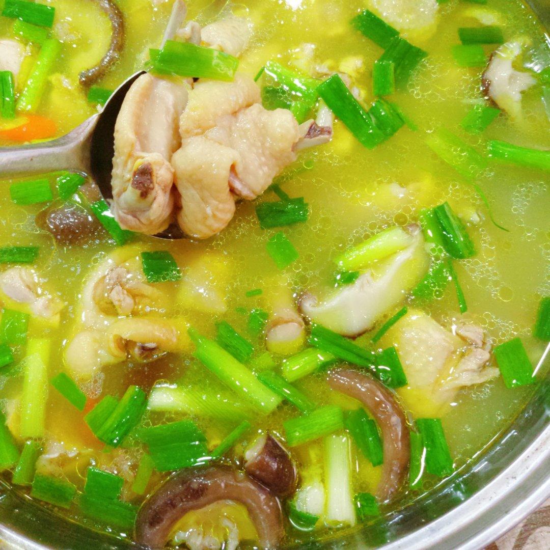 a思思2p4w做的炖鸡