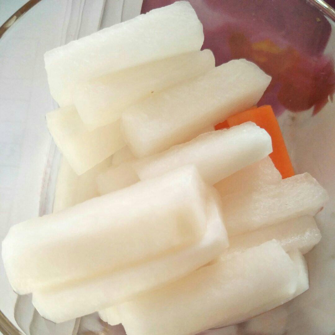 酸辣爽脆泡椒萝卜