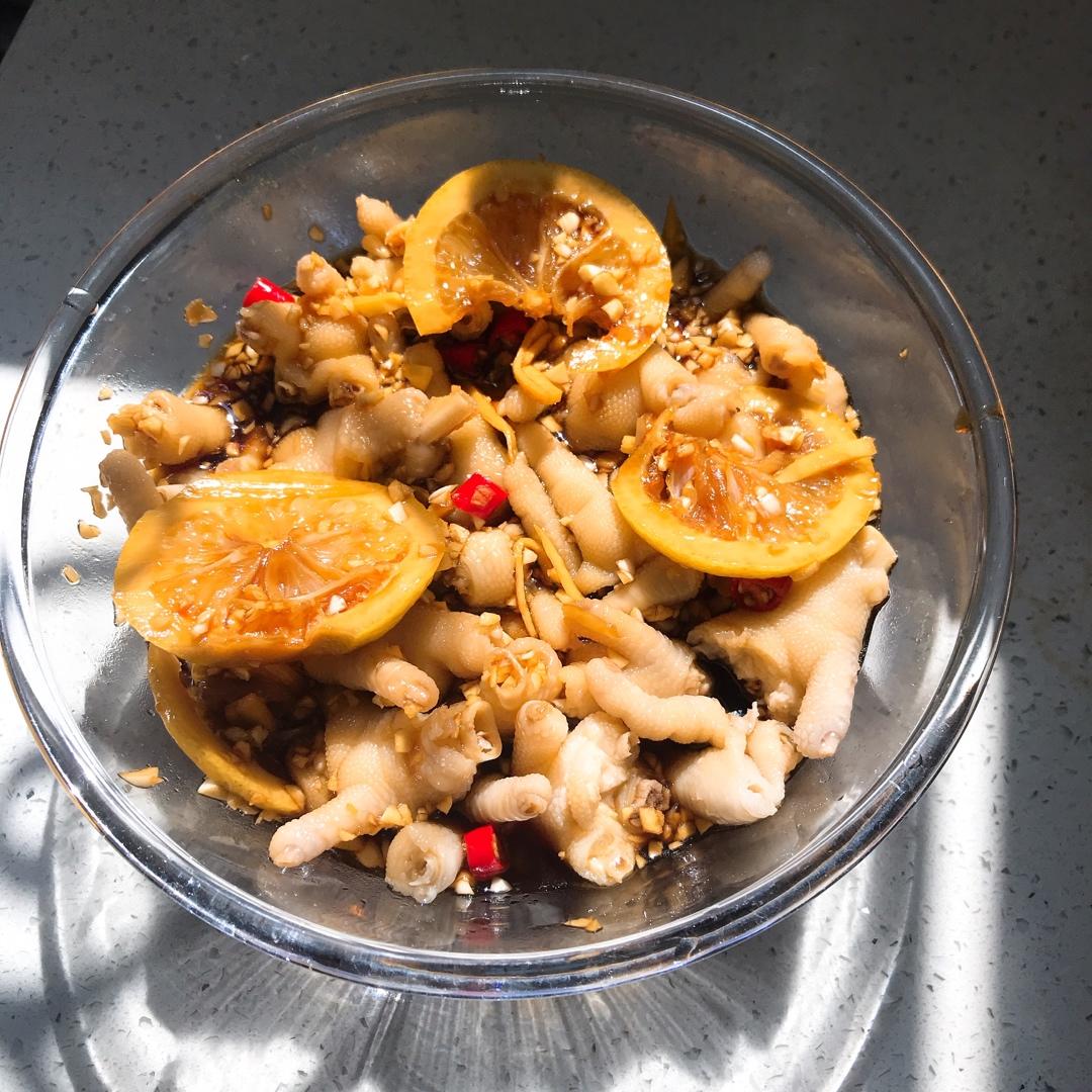 停不下来的秘制凉拌鸡爪