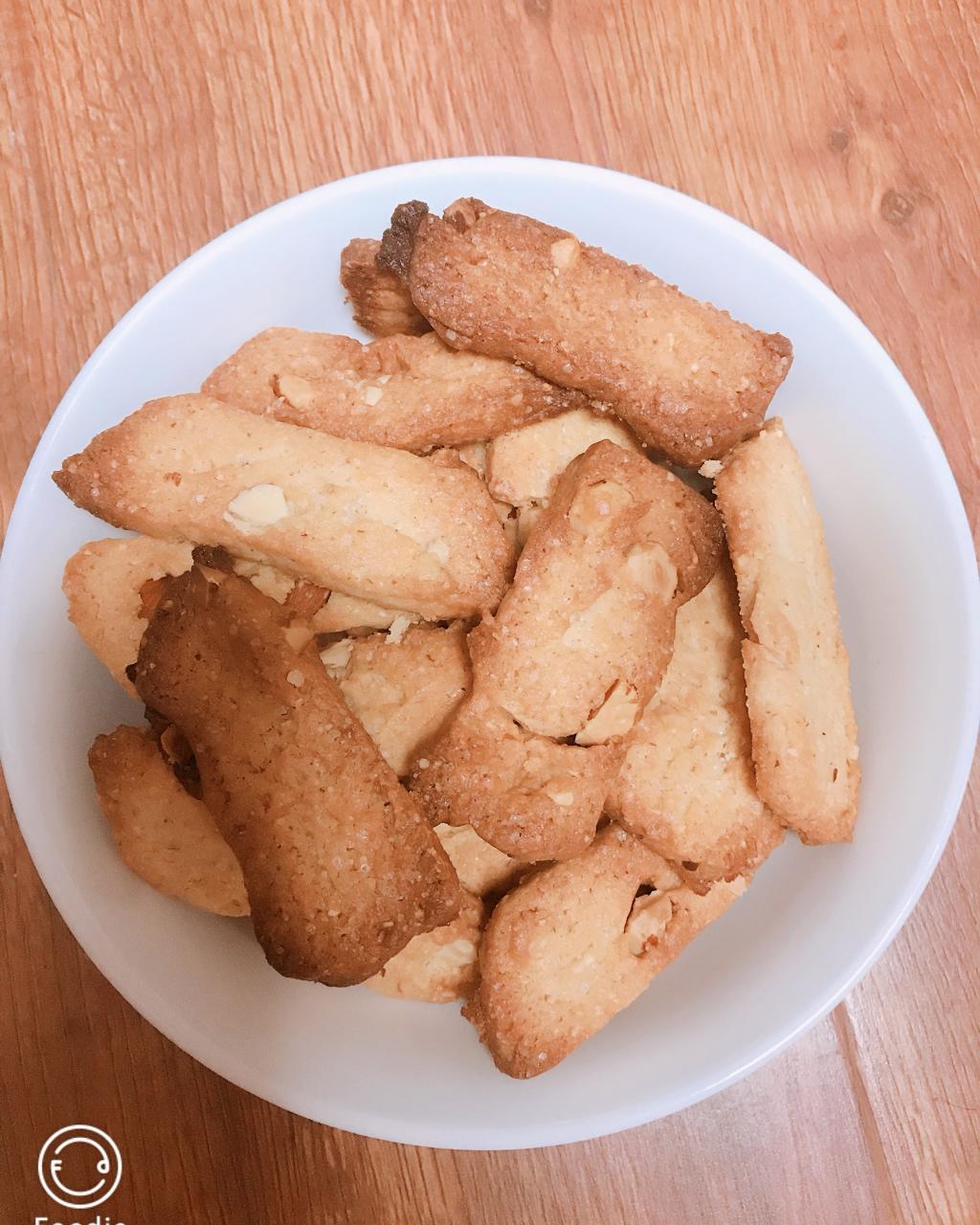 混合坚果黄油饼干