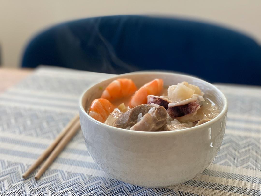海鲜粥（潮汕砂锅粥）