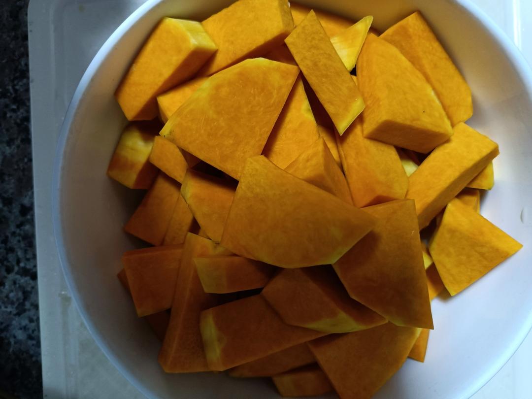 益母草乌鸡汤&蒸剁椒蒜蓉茄子【2月北鼎蒸炖锅食谱】