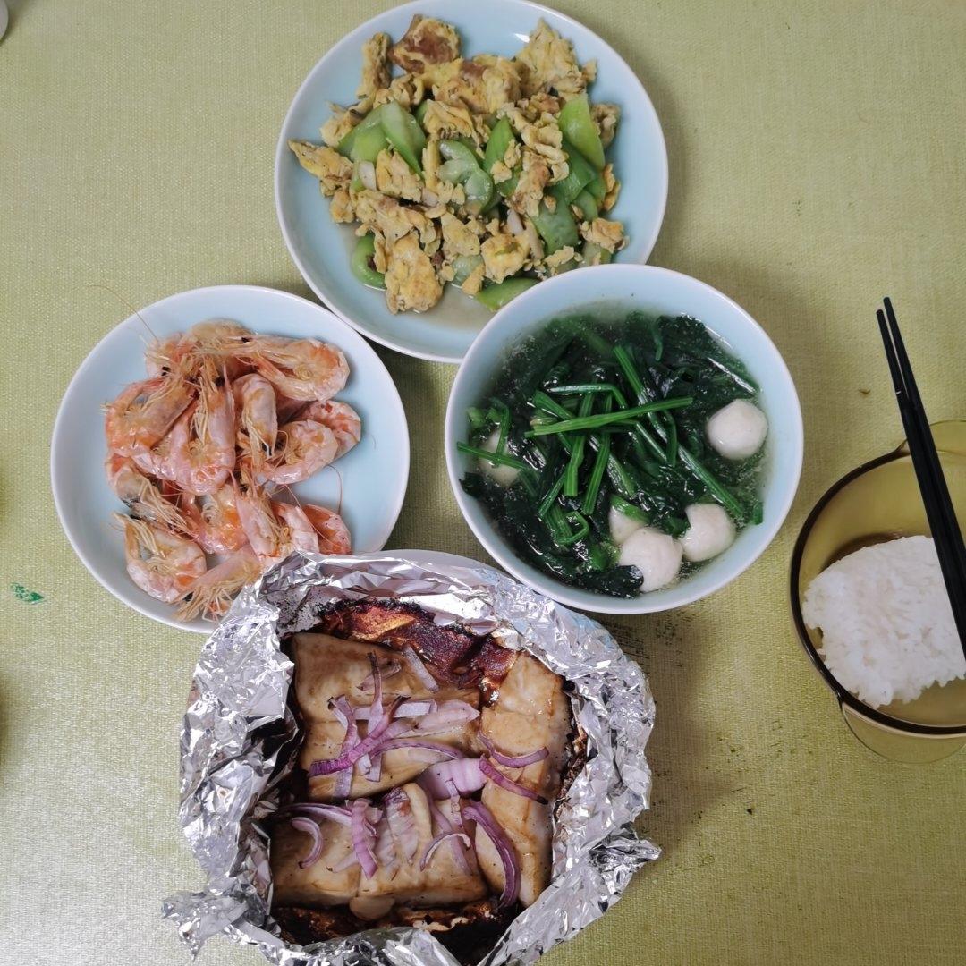 鲜香美味！好吃到舔盘的丝瓜炒鸡蛋