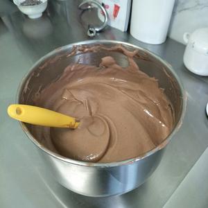 台式可可巧克力夹心古早蛋糕的做法 步骤23