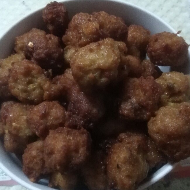 酥炸肉丸子