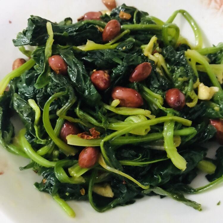 果仁菠菜