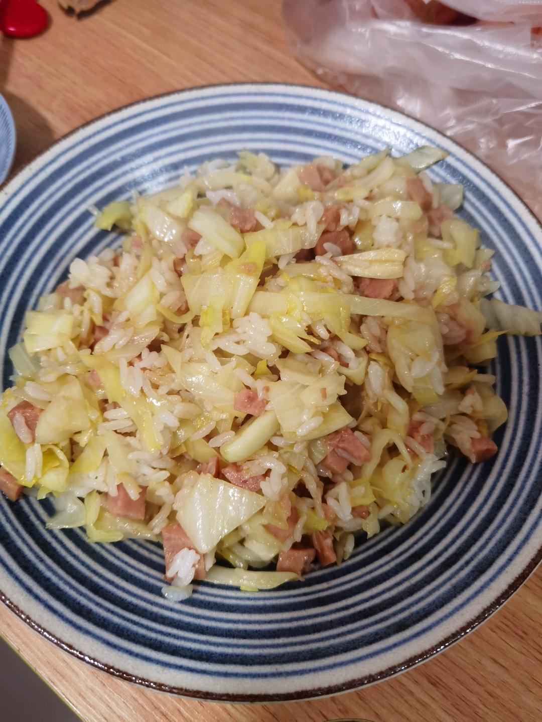 你吃过包菜炒饭吗