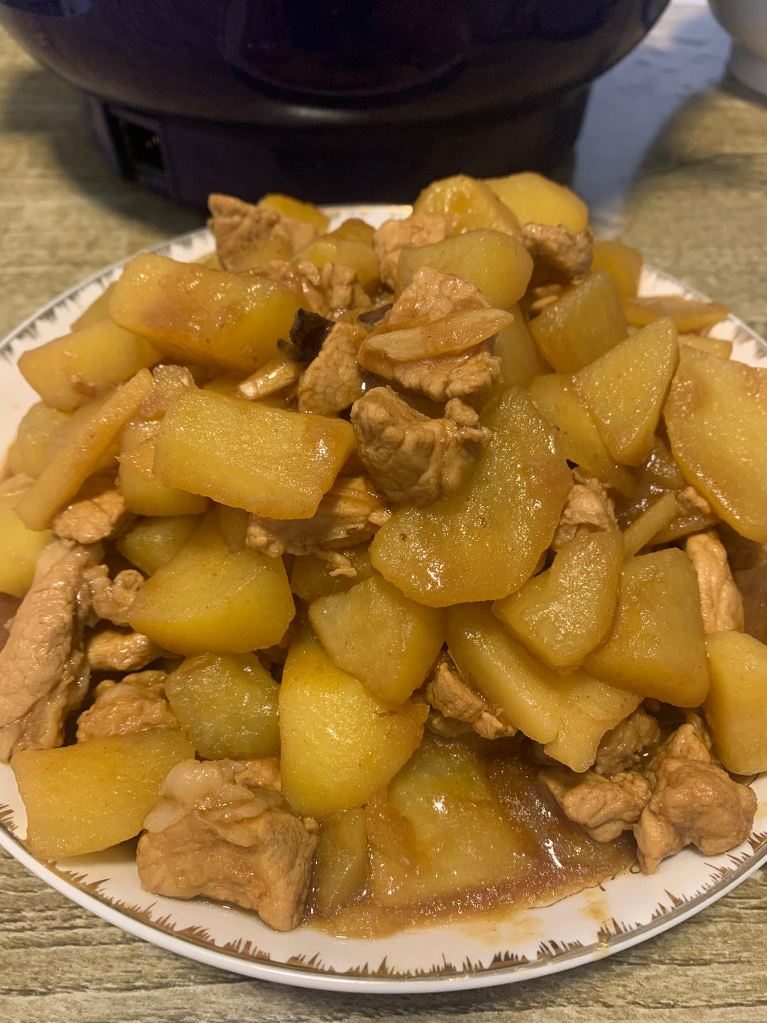超香的红烧土豆炖肉🥔