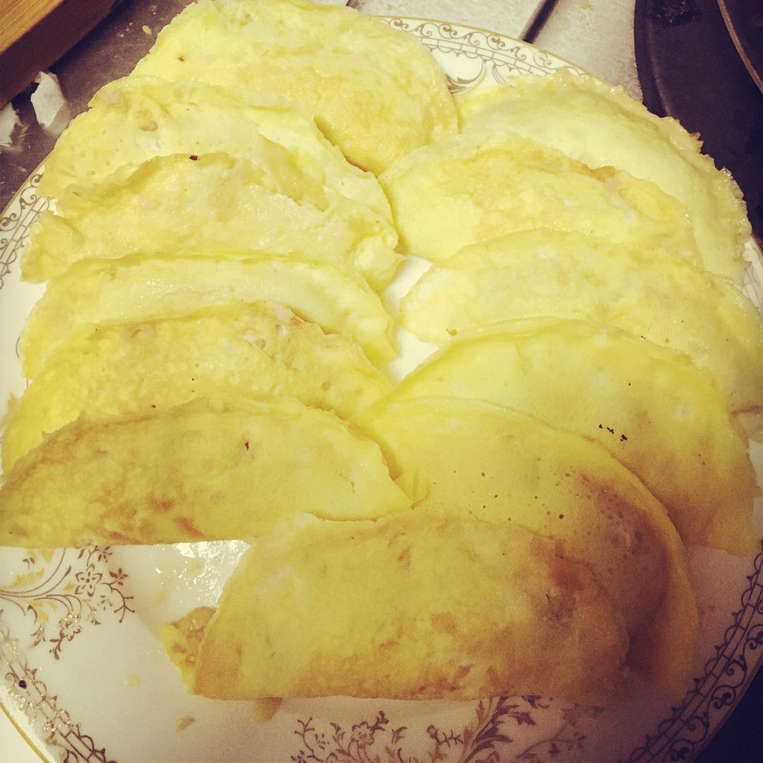 【自制蛋饺暖锅】