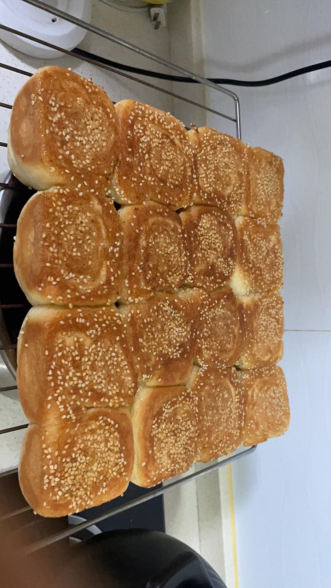 蜂蜜脆底小面包