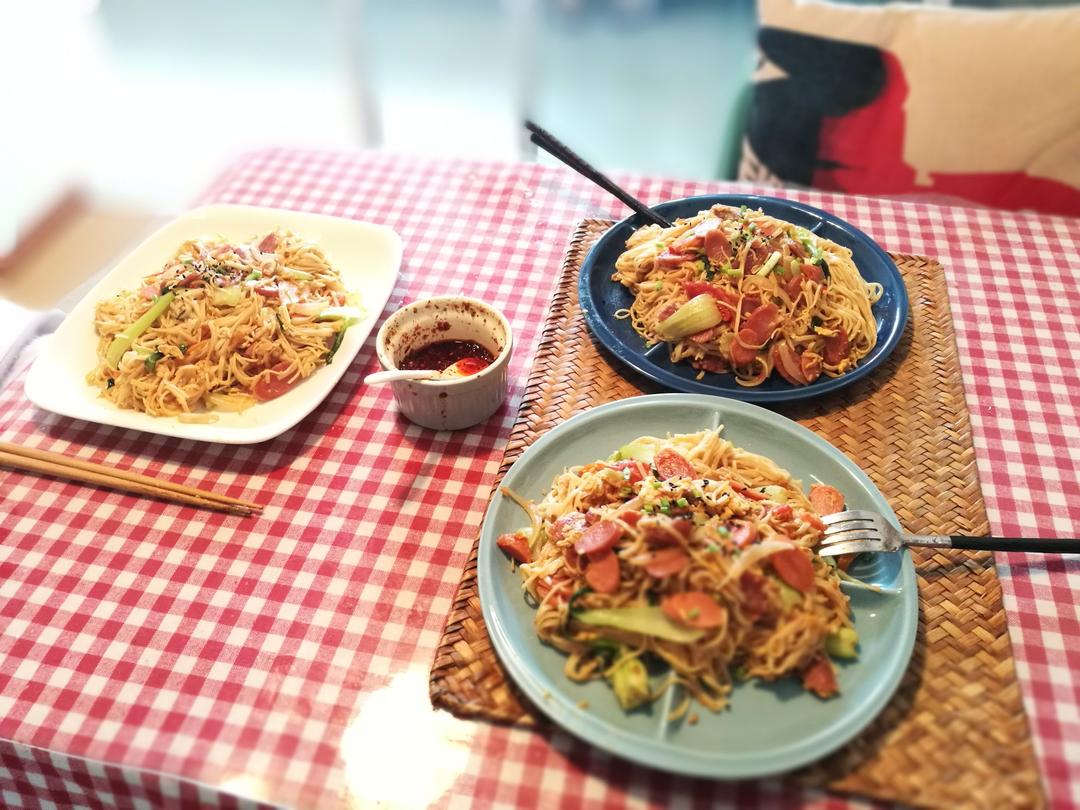 三香鱼香炒面【桃子十二分饱食堂】