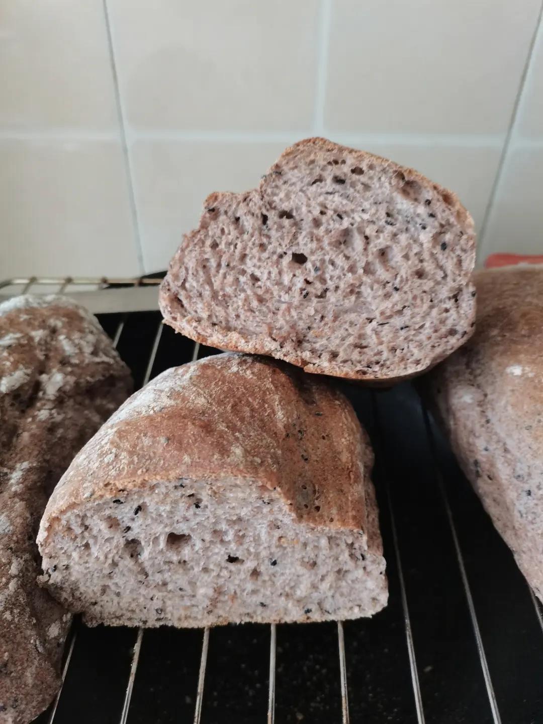 免揉面包之十四：多谷物种子欧包（波兰种）