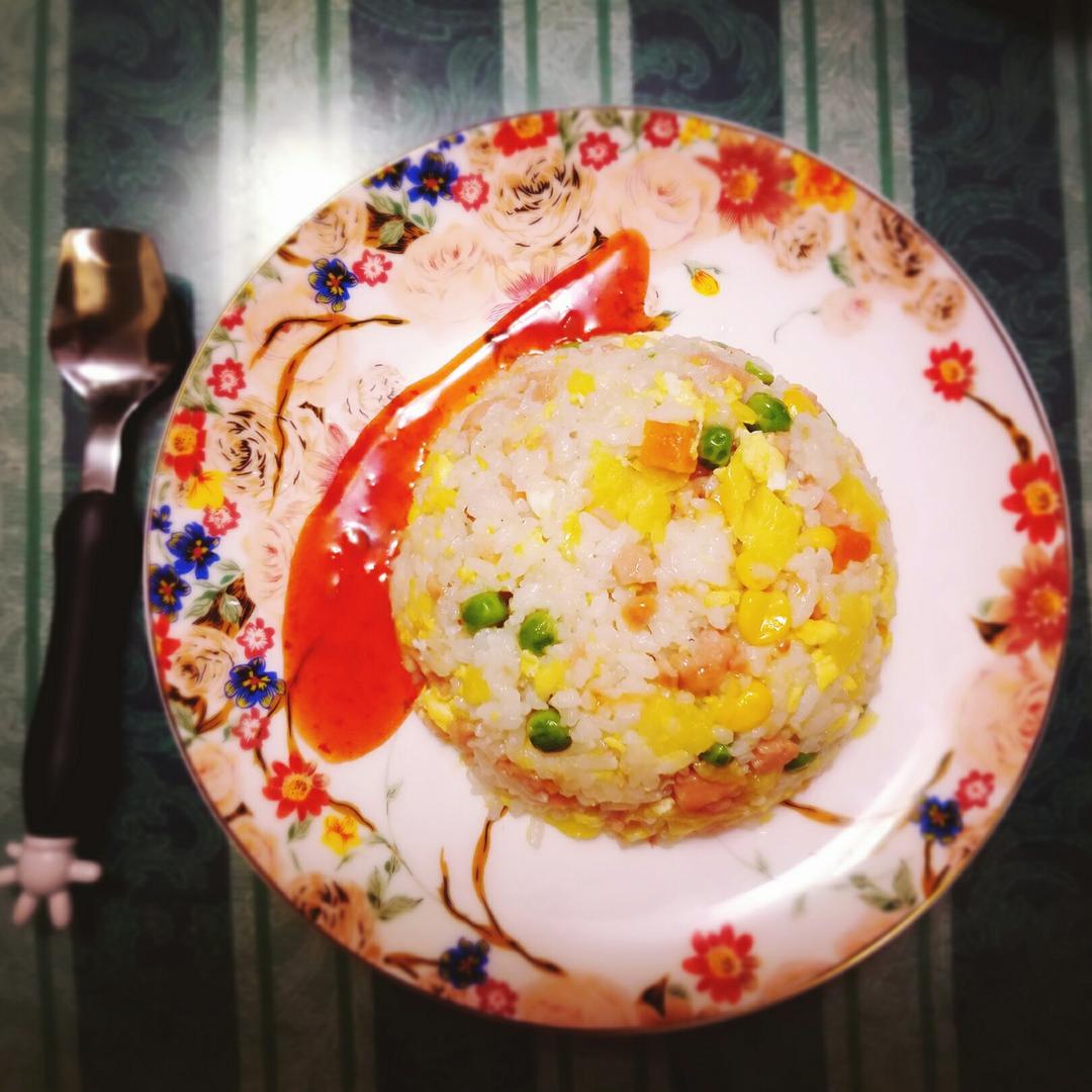 菠萝炒饭