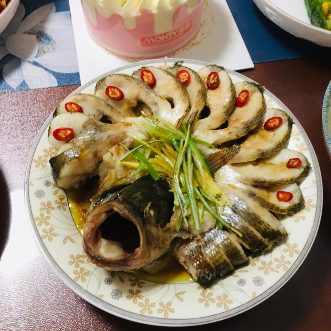 清蒸鲈鱼