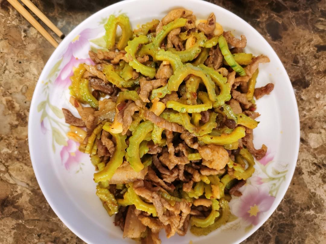 苦瓜炒肉