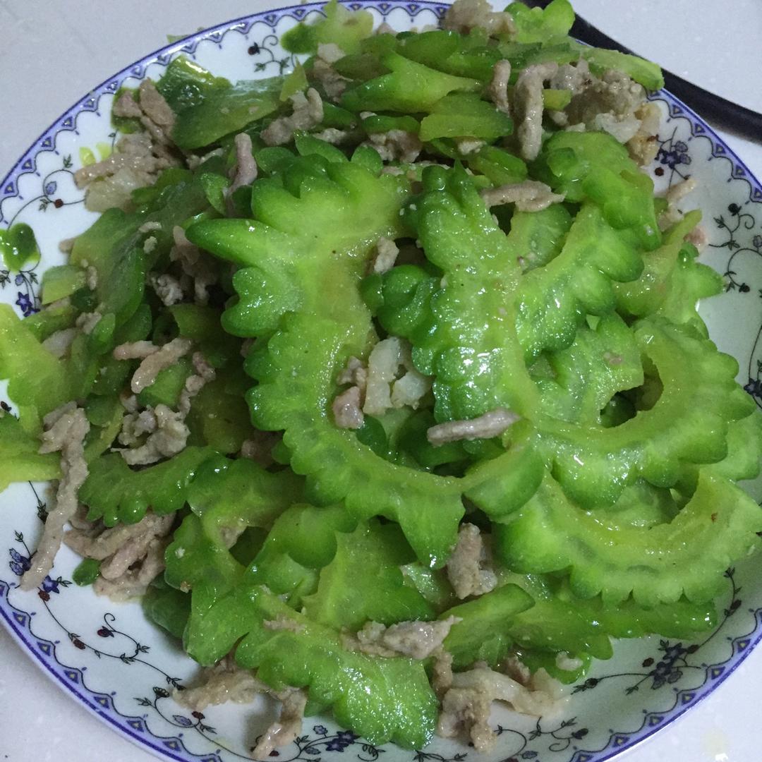 苦瓜炒肉