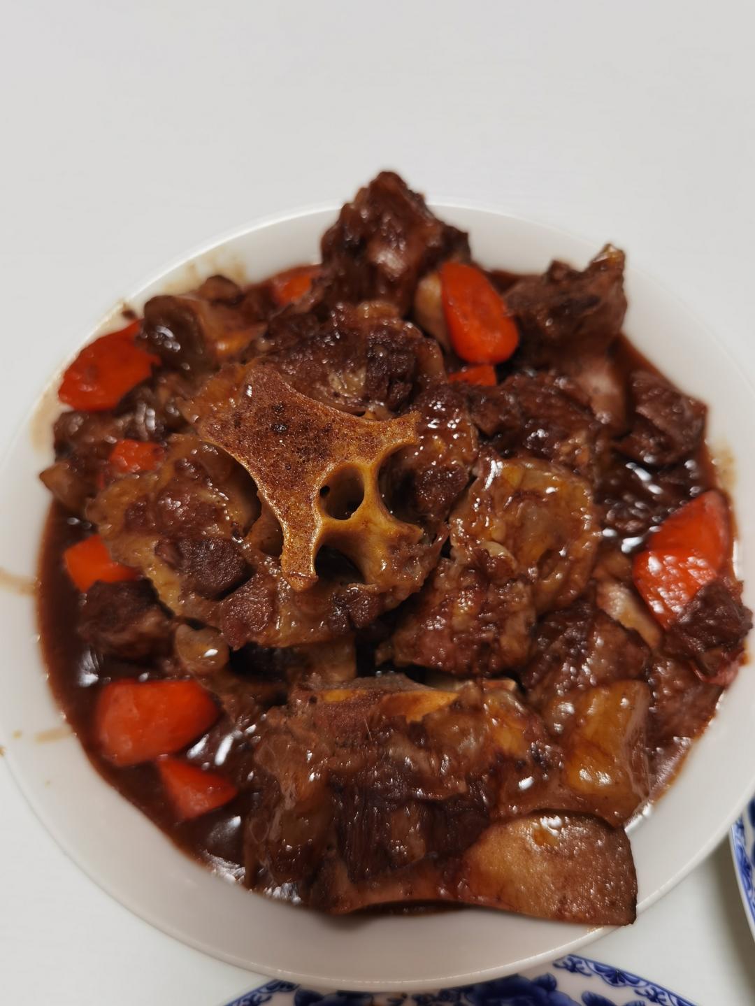 红烧牛尾