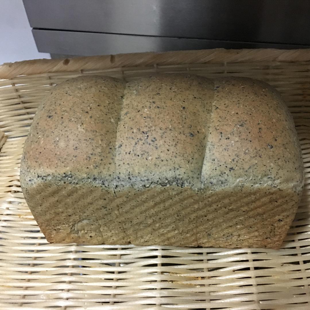 金大旺的黑芝麻吐司