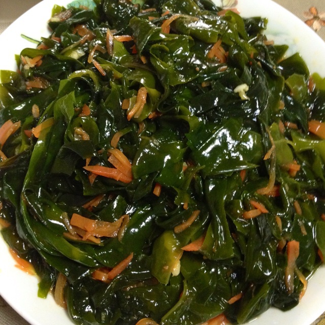 凉拌裙带菜