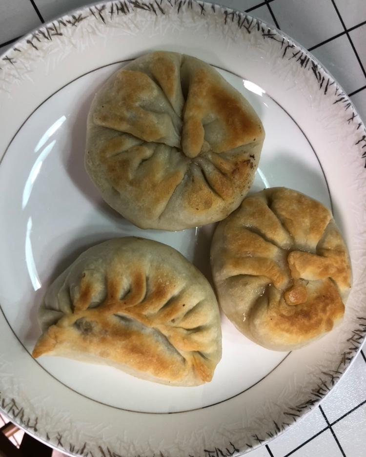 洋葱牛肉馅饼