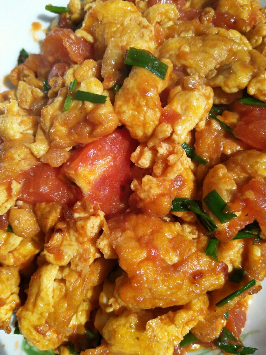 西红柿炒鸡蛋时，多加这一步，鸡蛋香嫩又入味