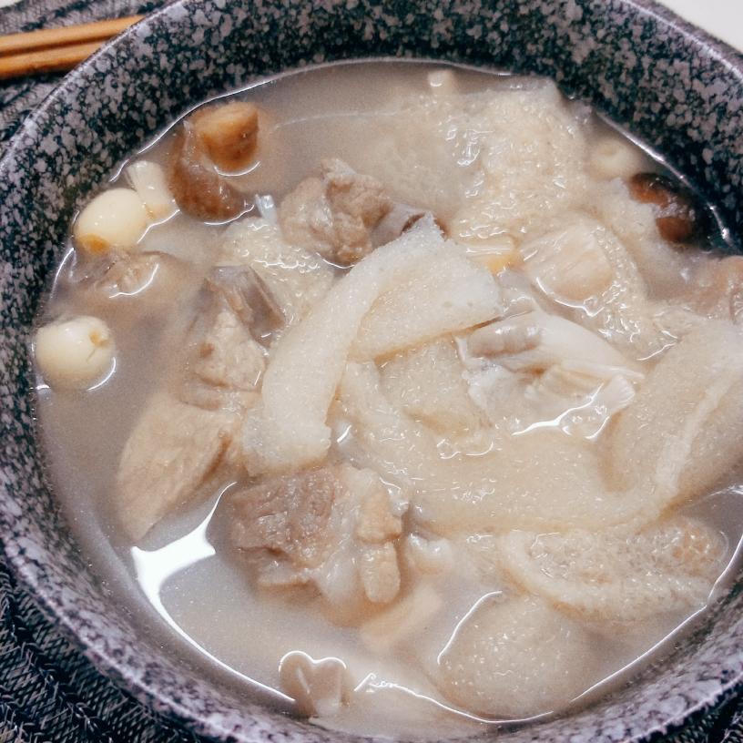 竹荪干贝排骨汤