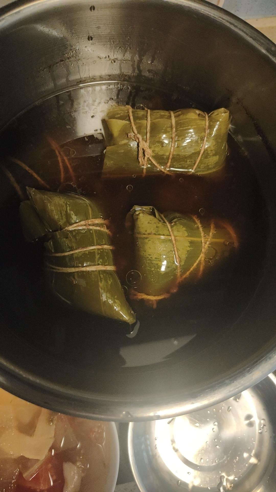 【黑猪鲜肉粽x甜蜜洗沙粽】