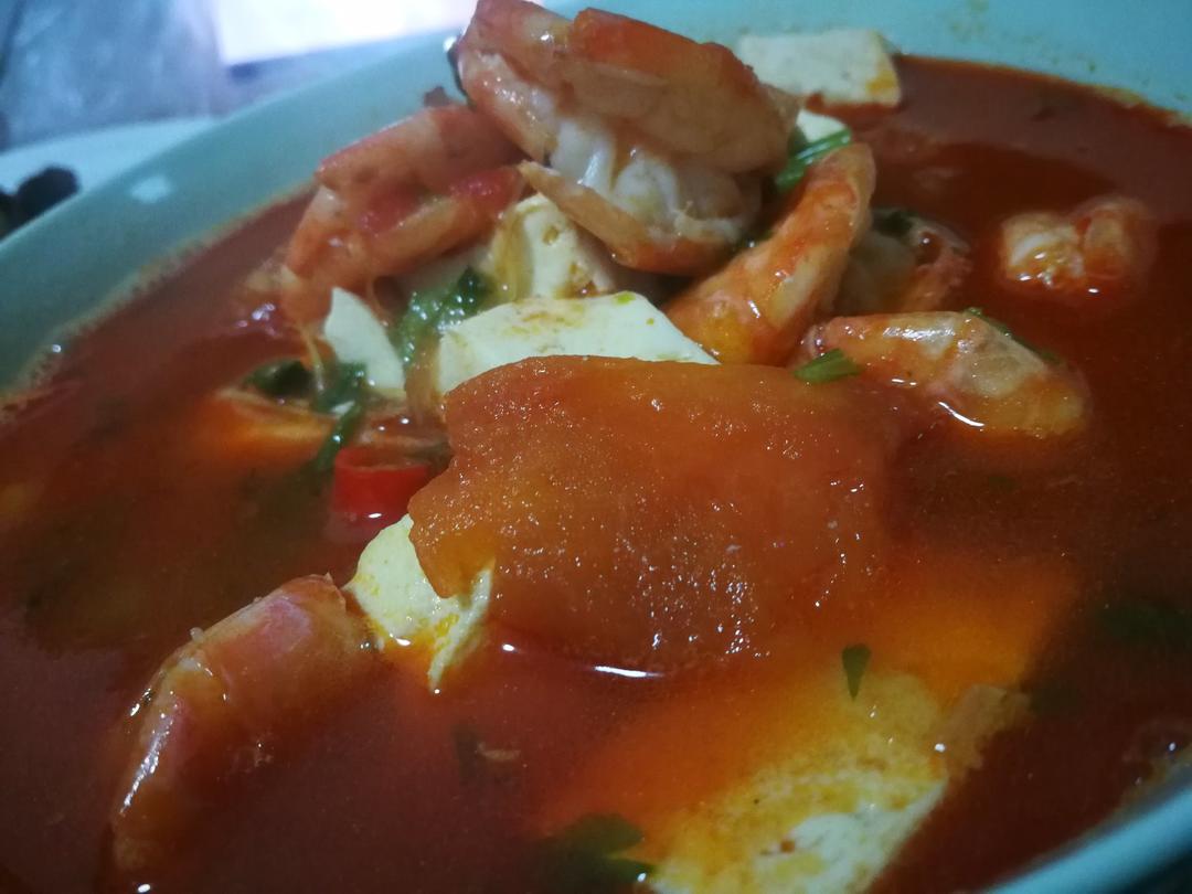 鲜虾豆腐汤