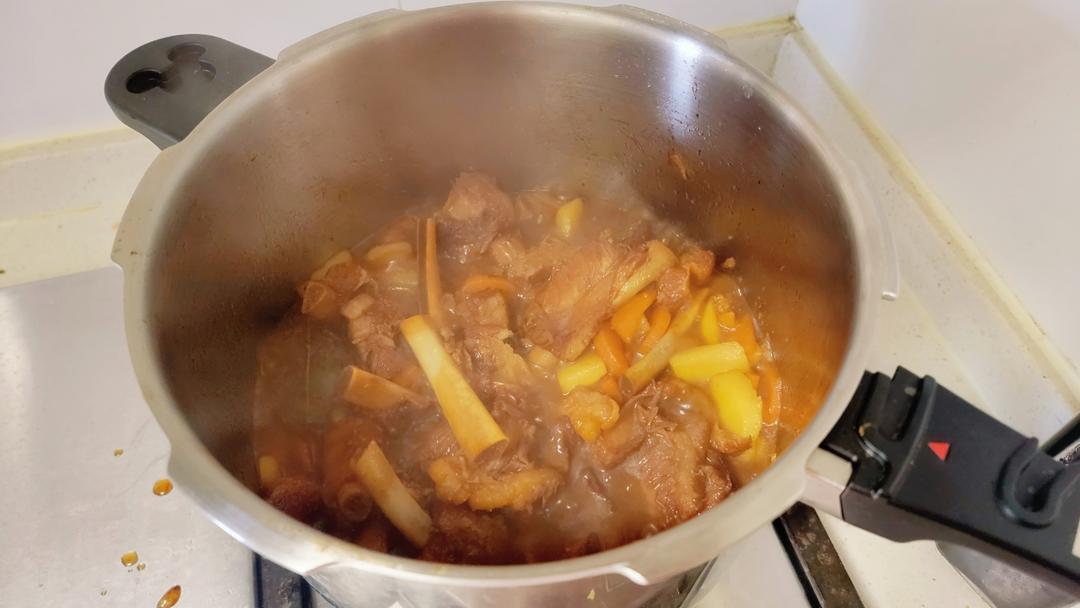 🔥巨好吃的红烧排骨炖土豆❗️懒人版轻松做拿手菜