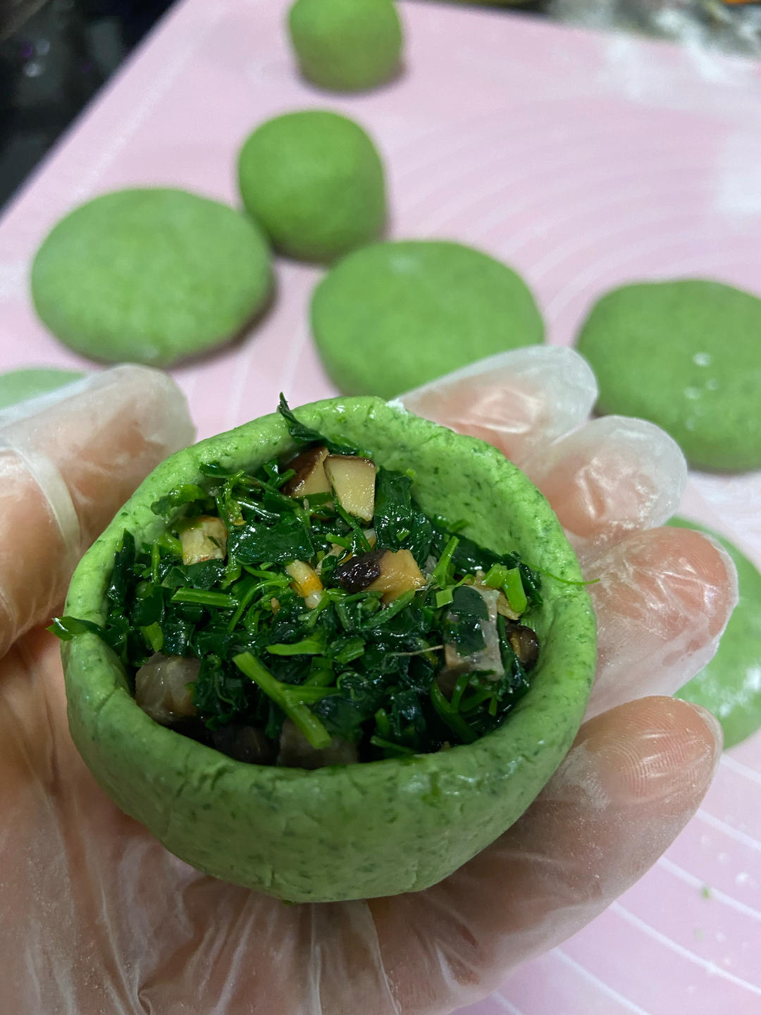 春天的草头饼