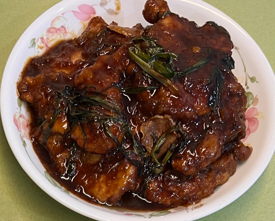 超嫩超香的葱烤大排